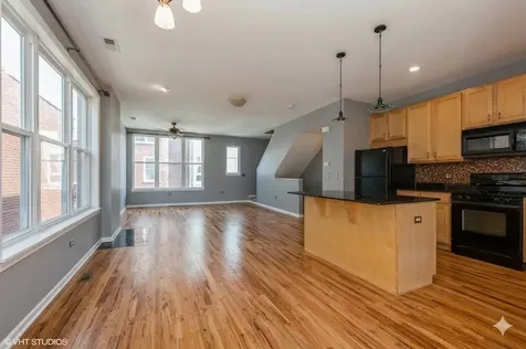 3238 North Kilbourn Avenue Chicago IL 60641