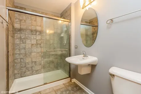 3238 North Kilbourn Avenue Chicago IL 60641