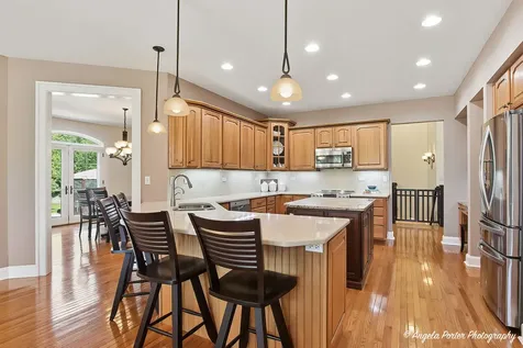 6712 Burning Tree Circle Mchenry IL 60050