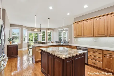 6712 Burning Tree Circle Mchenry IL 60050