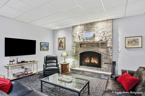 6712 Burning Tree Circle Mchenry IL 60050