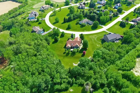 6712 Burning Tree Circle Mchenry IL 60050