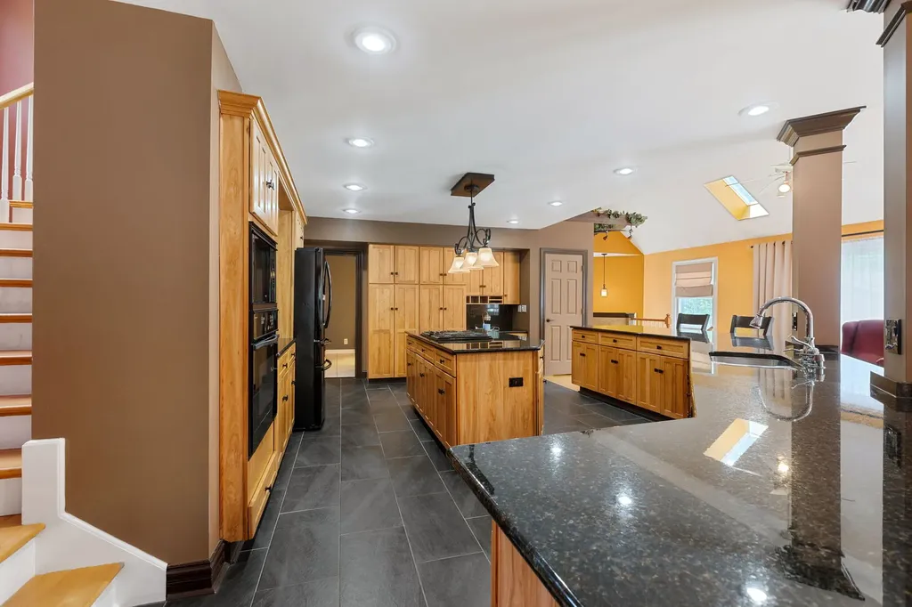 323 North Pleasant Road Lake Zurich IL 60047