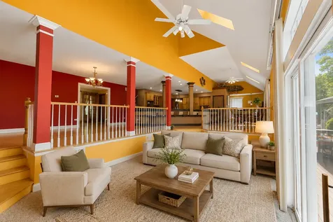 323 North Pleasant Road Lake Zurich IL 60047