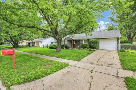 3310 York Drive Champaign IL 61821