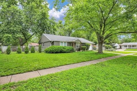 3310 York Drive Champaign IL 61821