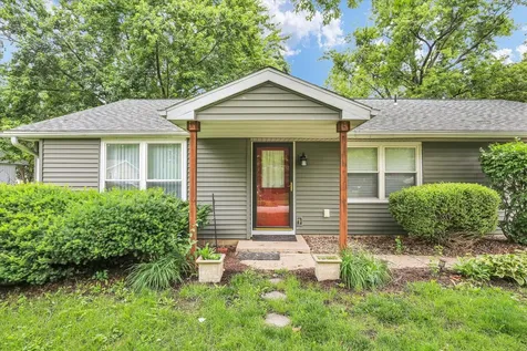 3310 York Drive Champaign IL 61821