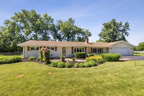 1001 63RD Place La Grange Highlands IL 60525