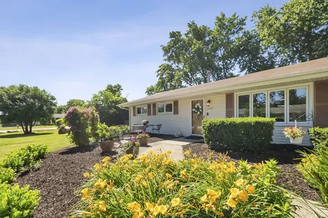 1001 63RD Place La Grange Highlands IL 60525