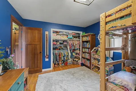 1331 North Indigo Drive Mount Prospect IL 60056