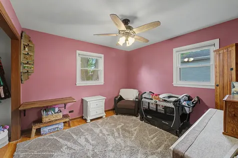 1331 North Indigo Drive Mount Prospect IL 60056