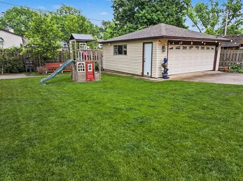 1331 North Indigo Drive Mount Prospect IL 60056