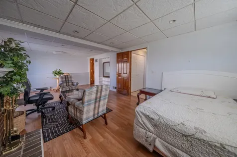 829 Prairie Avenue Bartlett IL 60103