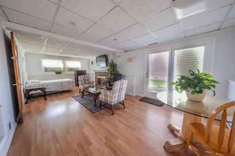 829 Prairie Avenue Bartlett IL 60103