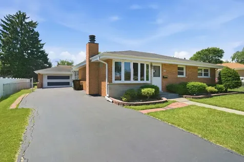 498 Gilbert Drive Wood Dale IL 60191