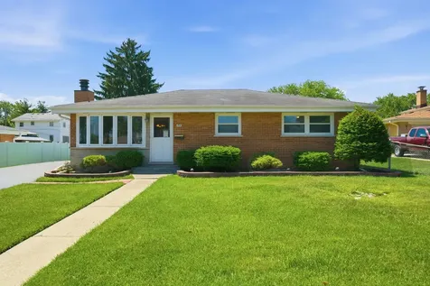 498 Gilbert Drive Wood Dale IL 60191