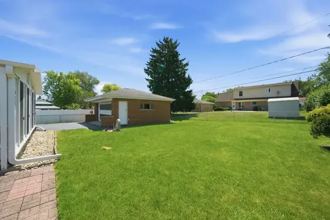 498 Gilbert Drive Wood Dale IL 60191