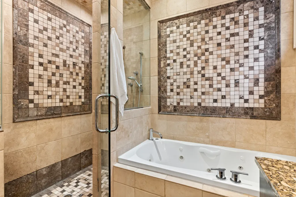 1131 West Addison Street Chicago IL 60613