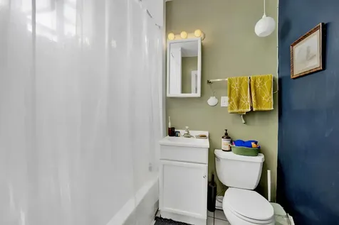 2545 West North Avenue Chicago IL 60647