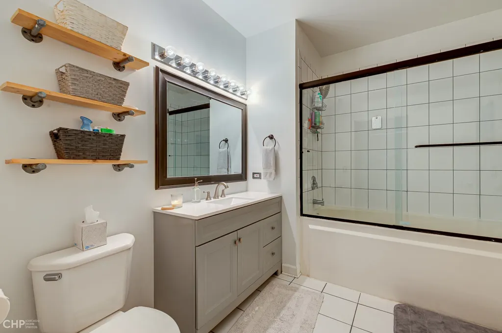 15 South Throop Street Chicago IL 60607