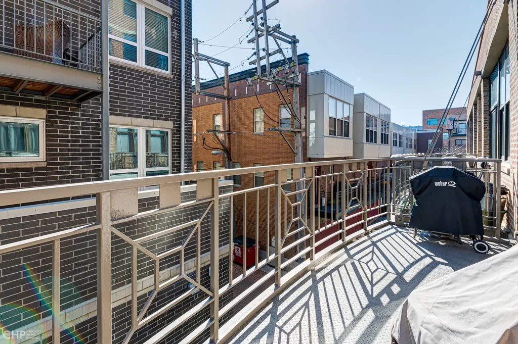 15 South Throop Street Chicago IL 60607