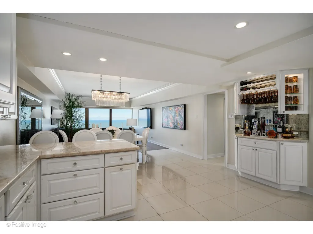 175 East Delaware Place Chicago IL 60611