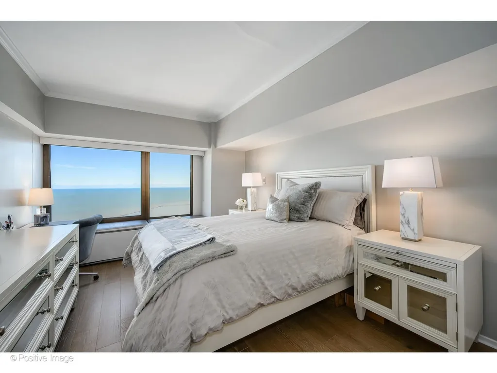 175 East Delaware Place Chicago IL 60611