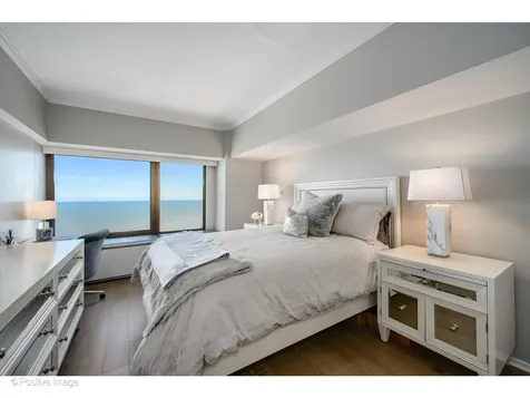 175 East Delaware Place Chicago IL 60611