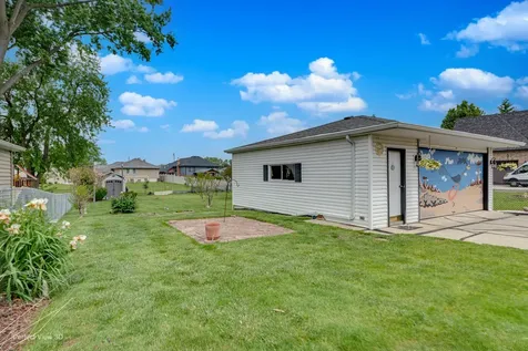 9020 Nashville Avenue Oak Lawn IL 60453