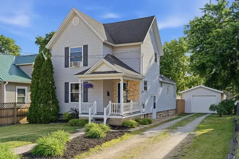 326 Logan Avenue Dixon IL 61021