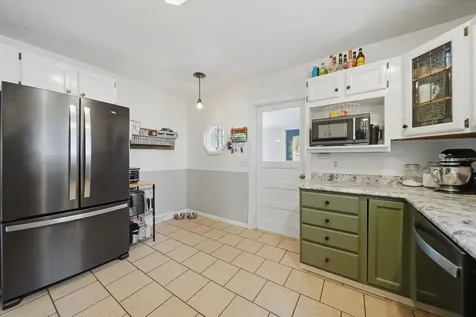 326 Logan Avenue Dixon IL 61021