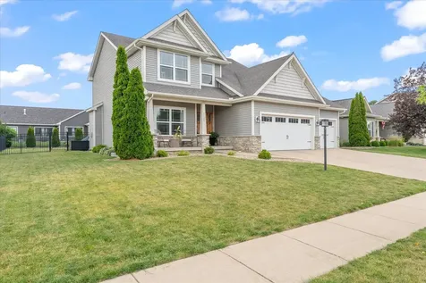 1107 Farm Lake Drive Mahomet IL 61853