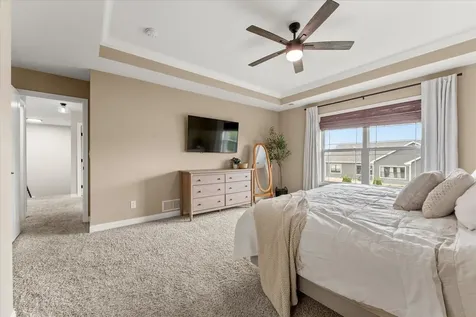 1107 Farm Lake Drive Mahomet IL 61853