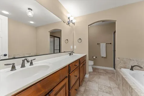 1107 Farm Lake Drive Mahomet IL 61853