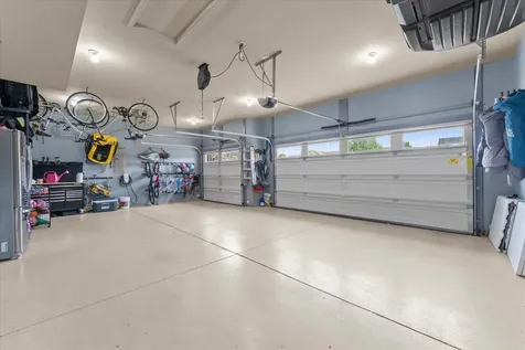 1107 Farm Lake Drive Mahomet IL 61853