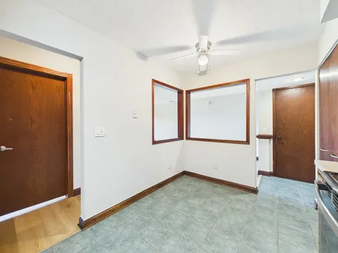 2222 South Goebbert Road Arlington Heights IL 60005