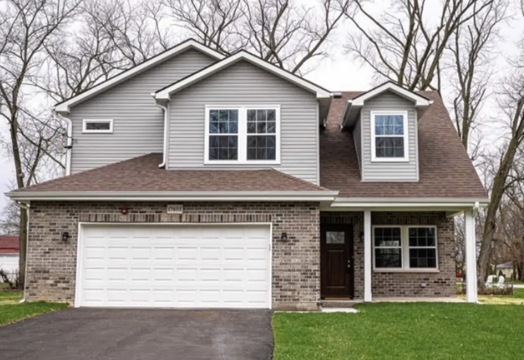 1401 174 Street East Hazel Crest IL 60429