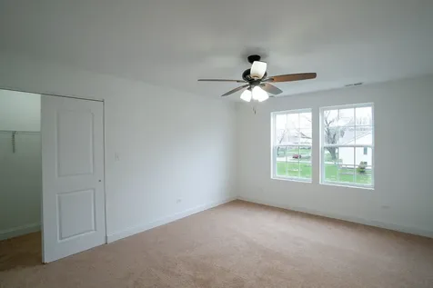 1401 174 Street East Hazel Crest IL 60429