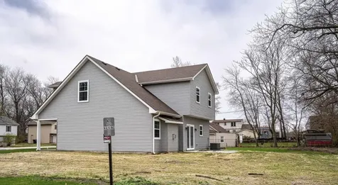 1401 174 Street East Hazel Crest IL 60429