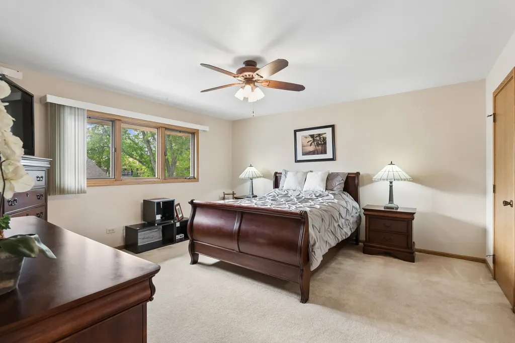 10629 Lynn Drive Orland Park IL 60467