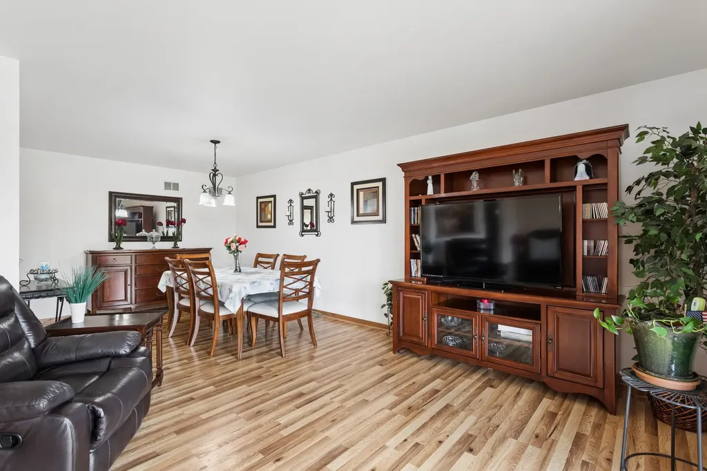 10629 Lynn Drive Orland Park IL 60467