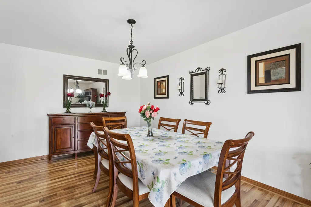10629 Lynn Drive Orland Park IL 60467