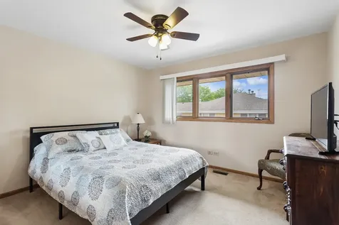 10629 Lynn Drive Orland Park IL 60467