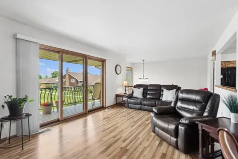 10629 Lynn Drive Orland Park IL 60467