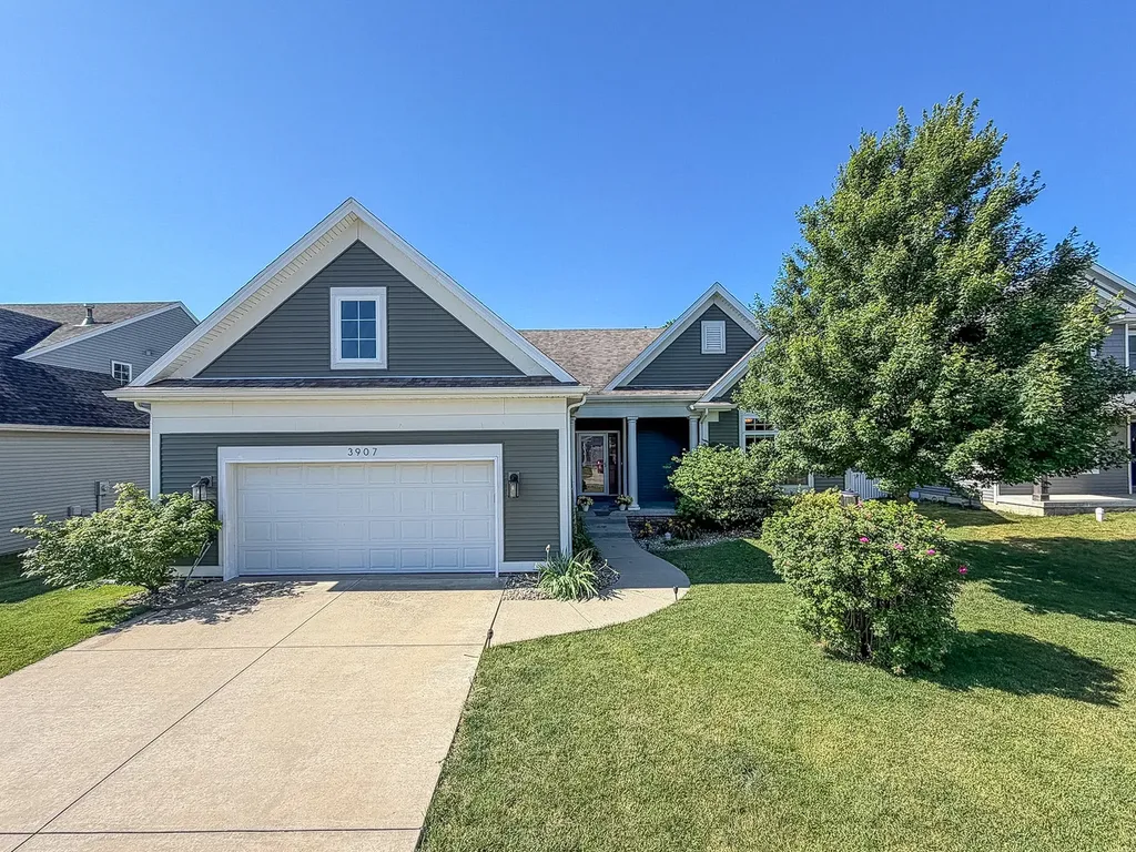3907 Boulder Ridge Drive Champaign IL 61822