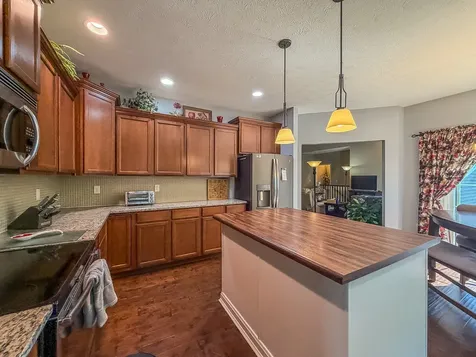 3907 Boulder Ridge Drive Champaign IL 61822