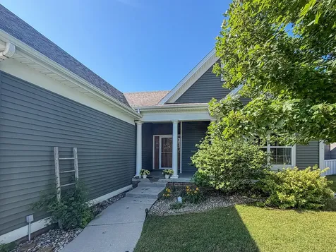 3907 Boulder Ridge Drive Champaign IL 61822