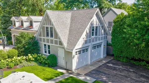 433 Cumnor Road Kenilworth IL 60043