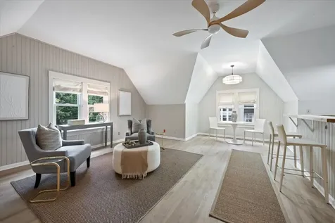 433 Cumnor Road Kenilworth IL 60043