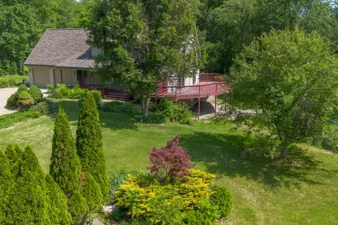 951 26TH Street Lasalle IL 61301